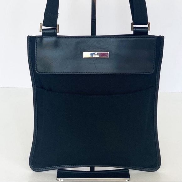 Gucci Handbags - GUCCI Canvas Leather Crossbody Shoulder Vintage Bag